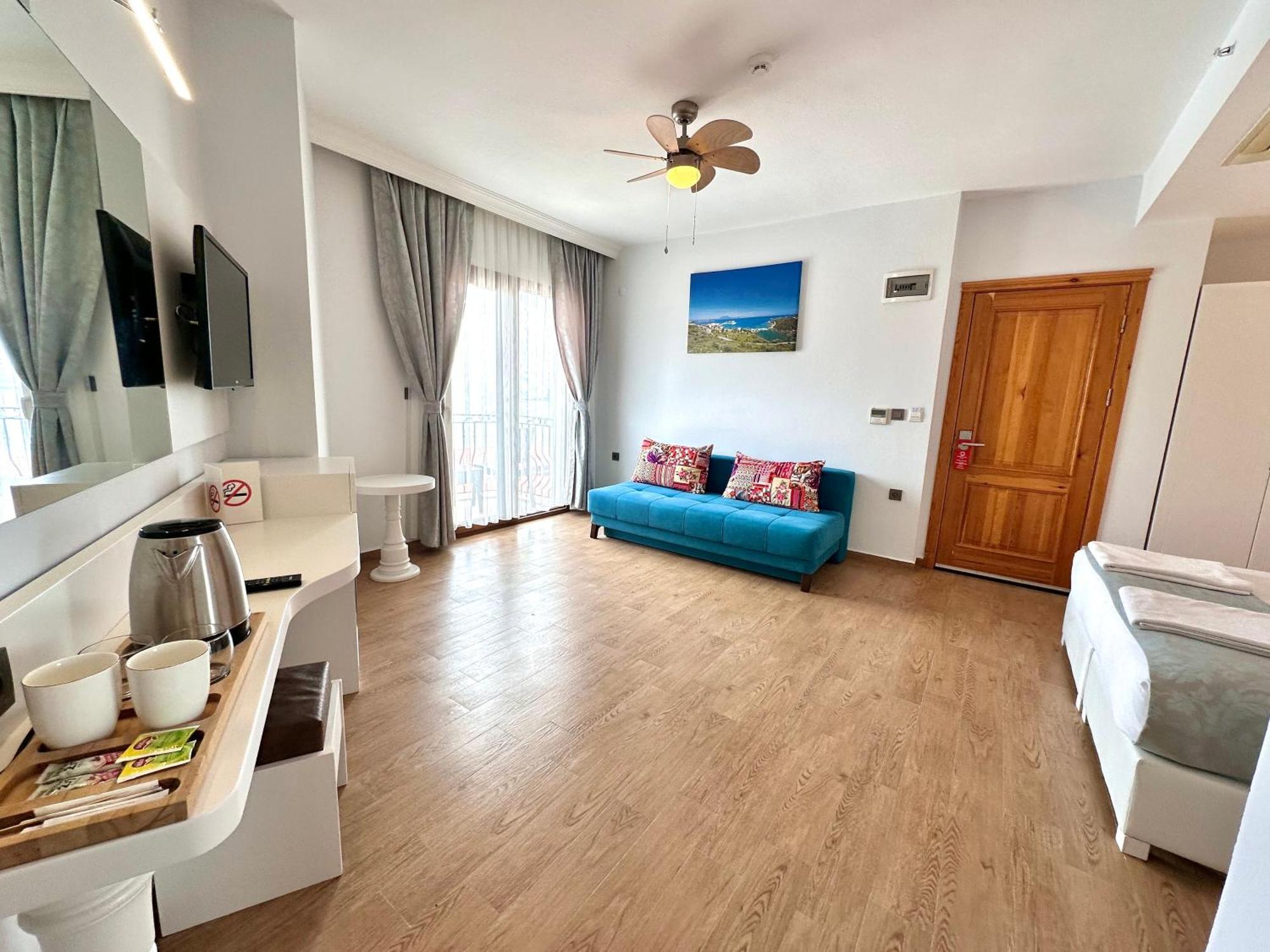 Kumluk Hotel Datca Bagian luar foto