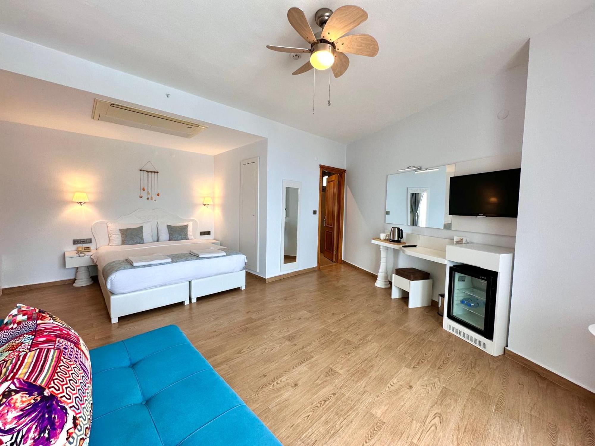 Kumluk Hotel Datca Bagian luar foto