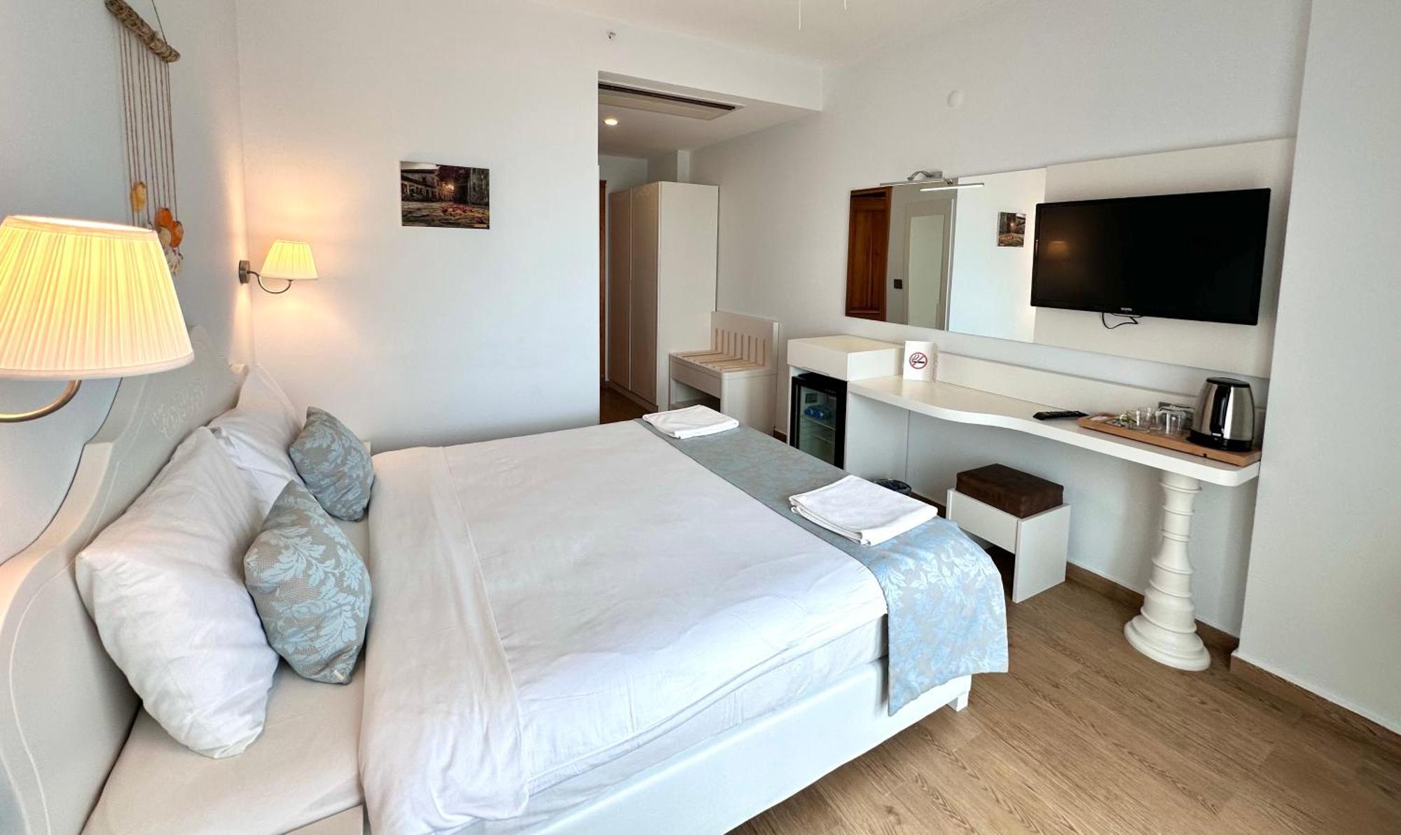 Kumluk Hotel Datca Bagian luar foto